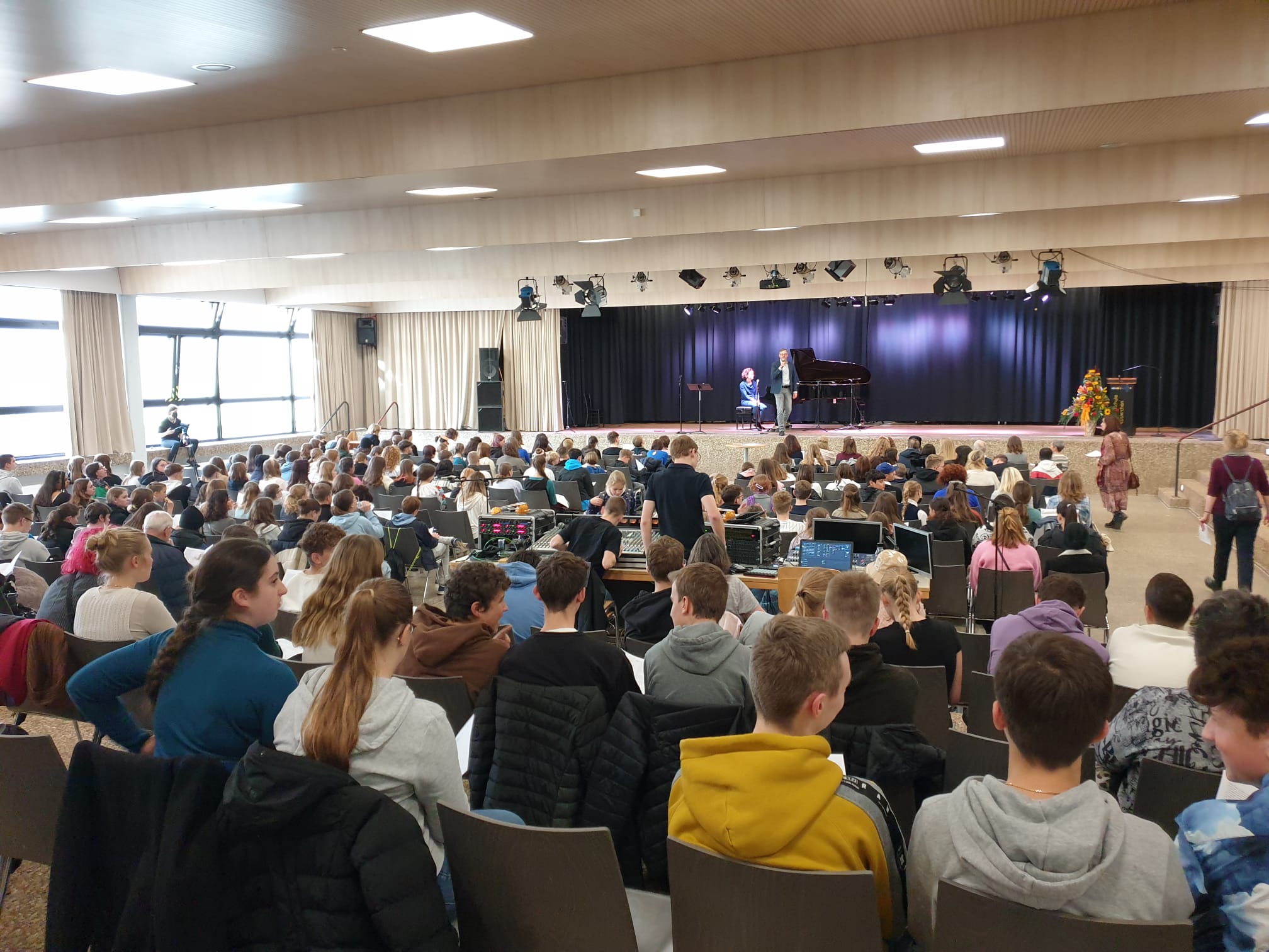 Kaufmännisches Berufskolleg Oberberg - Bildergalerie Kaufmännisches Berufskolleg Oberberg - Bildergalerie