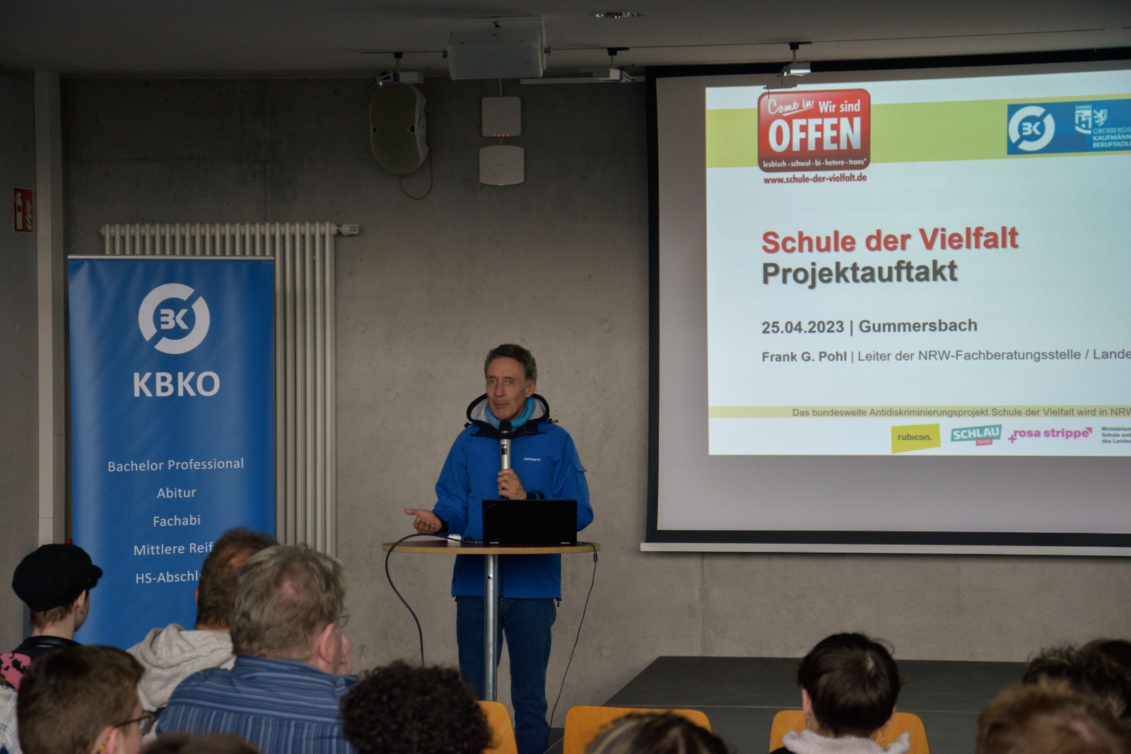 Kaufmännisches Berufskolleg Oberberg - Bildergalerie Kaufmännisches Berufskolleg Oberberg - Bildergalerie