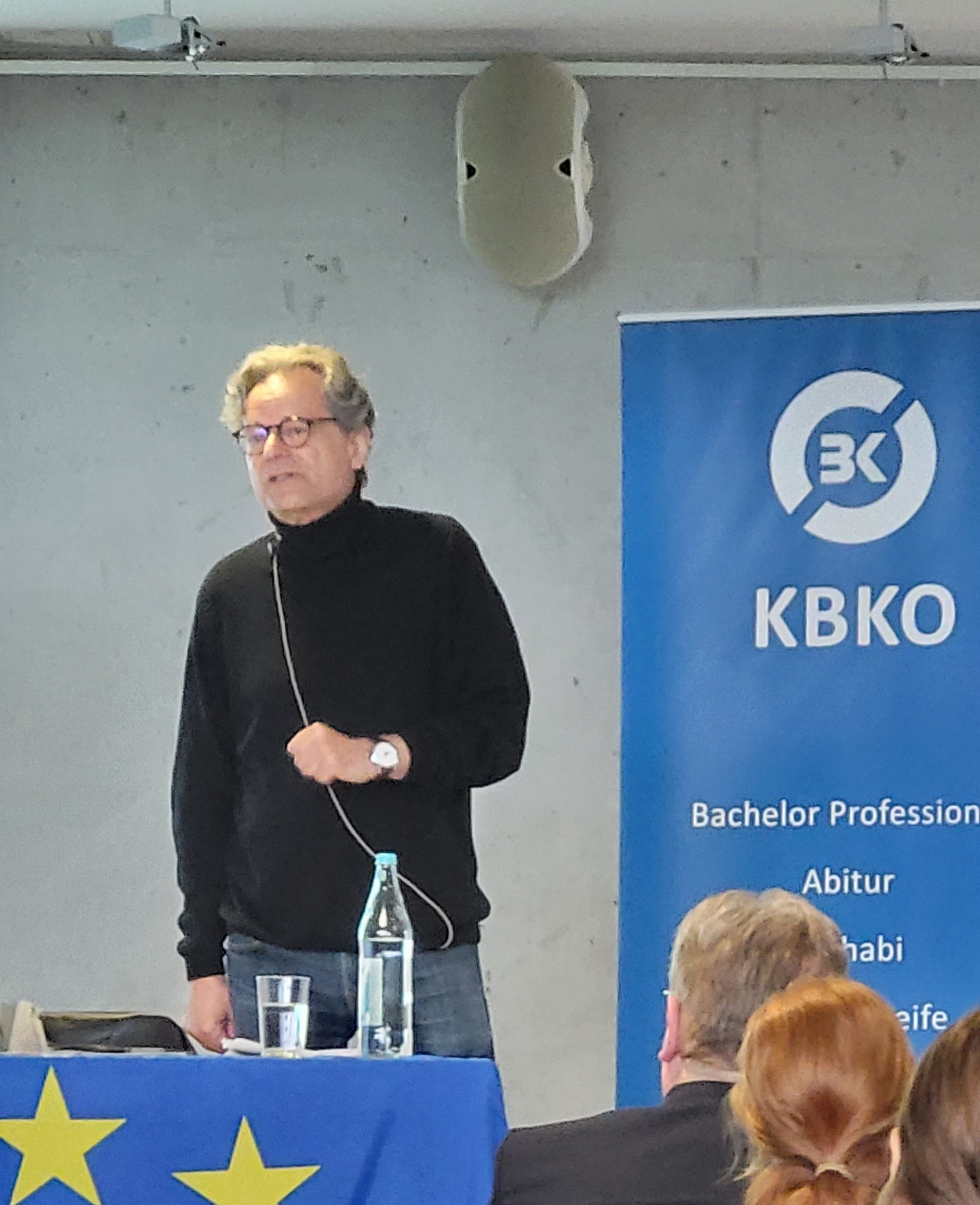 Kaufmännisches Berufskolleg Oberberg - Bildergalerie Kaufmännisches Berufskolleg Oberberg - Bildergalerie